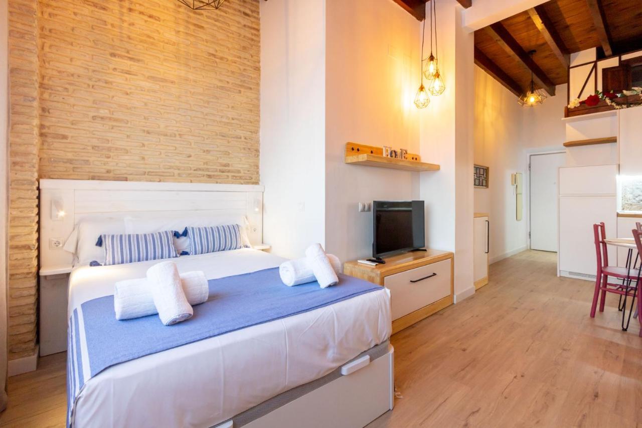 Appartamento Fabie Triana Loft By Valcambre Siviglia Esterno foto